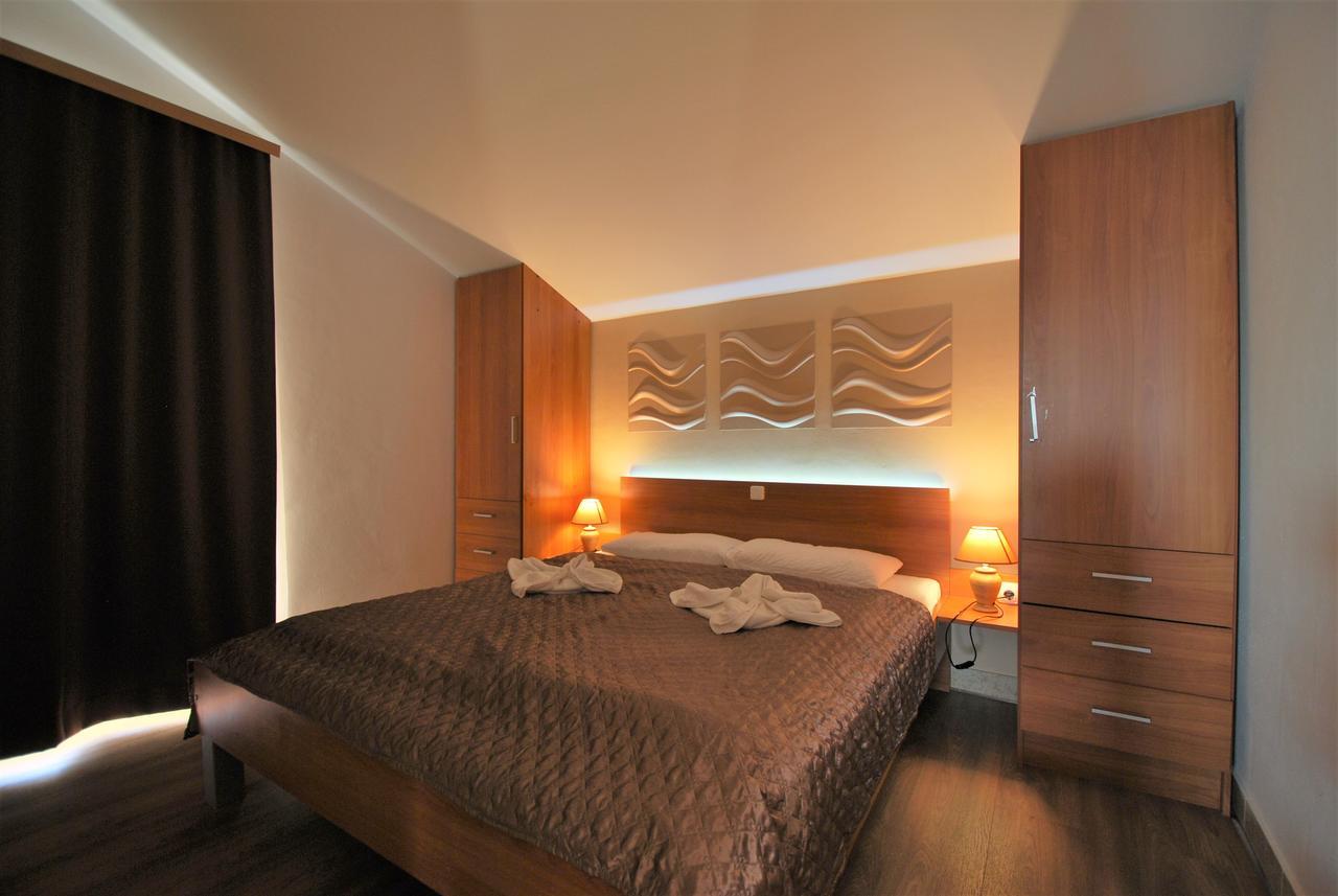 Nautica Apartments Betina  Exterior photo